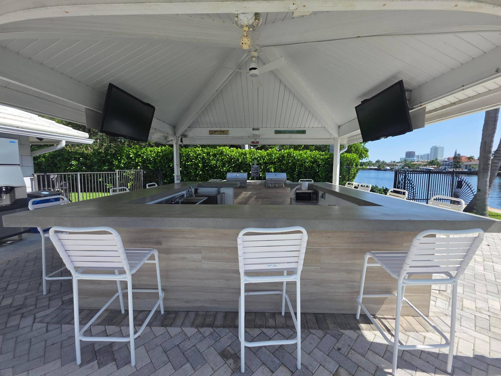 6391 Bay Club Drive, #4, Fort Lauderdale, FL 33308 1000061475