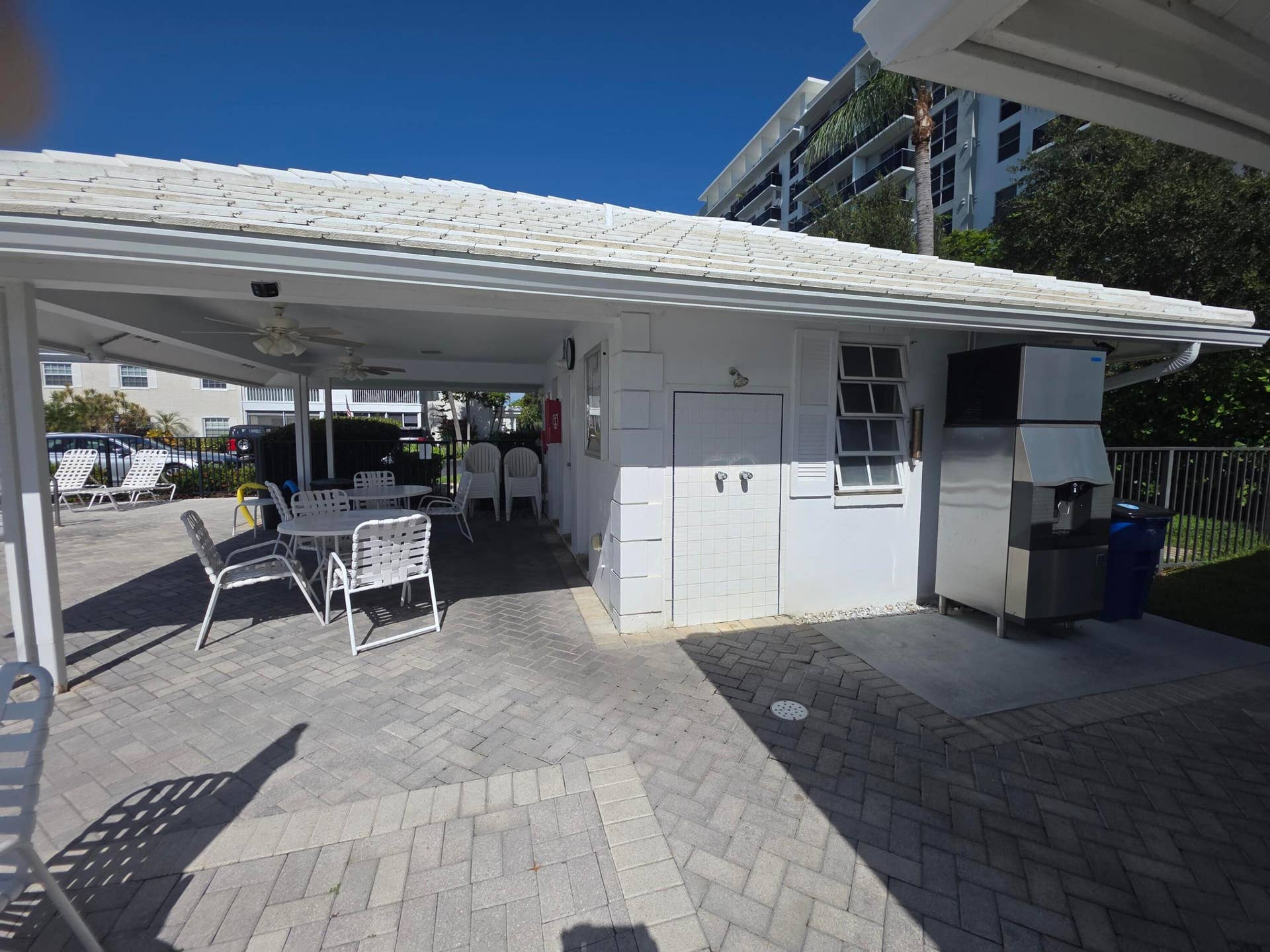 6391 Bay Club Drive, #4, Fort Lauderdale, FL 33308 1000061477
