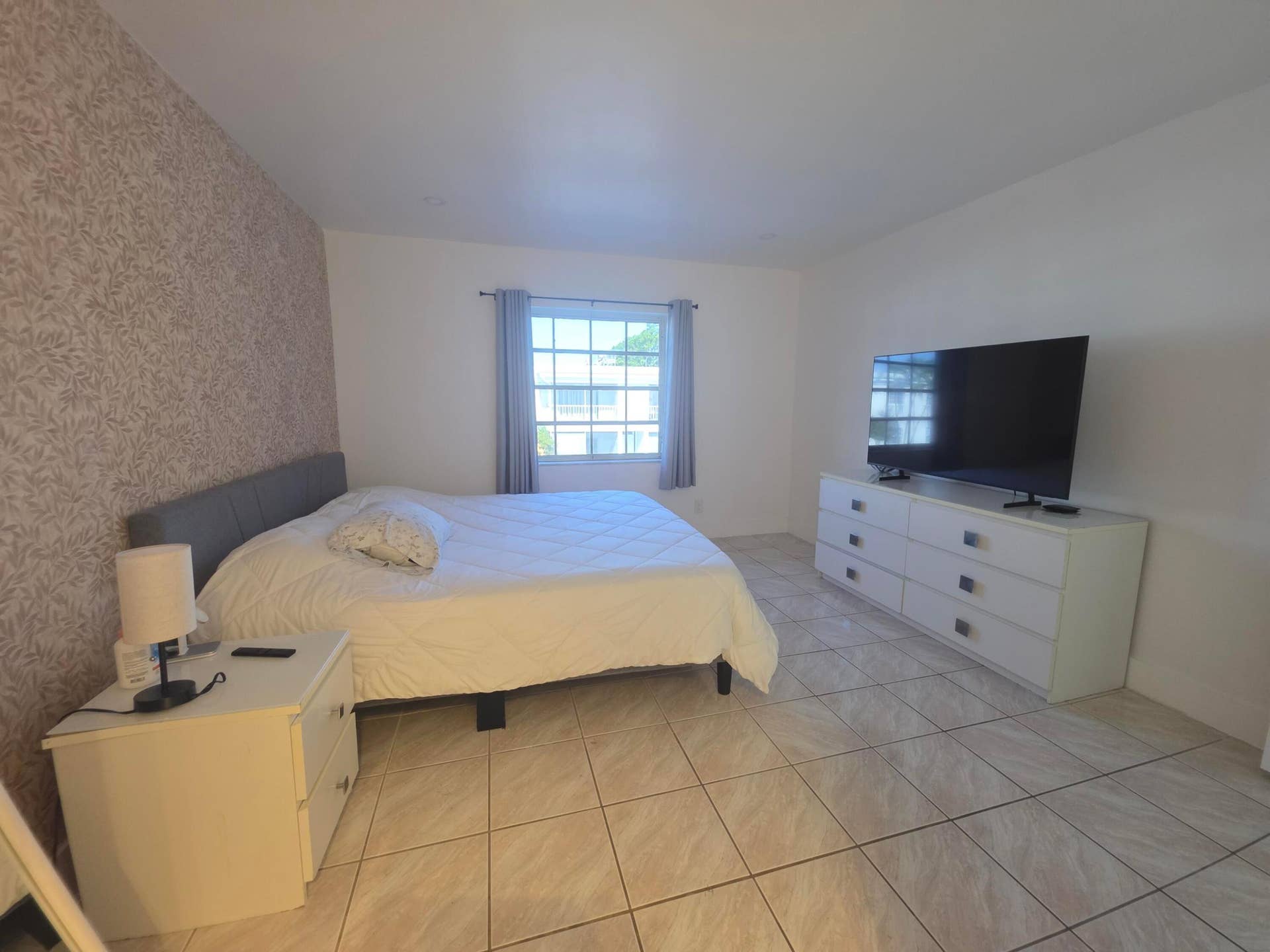 6391 Bay Club Drive, #4, Fort Lauderdale, FL 33308 1000061455