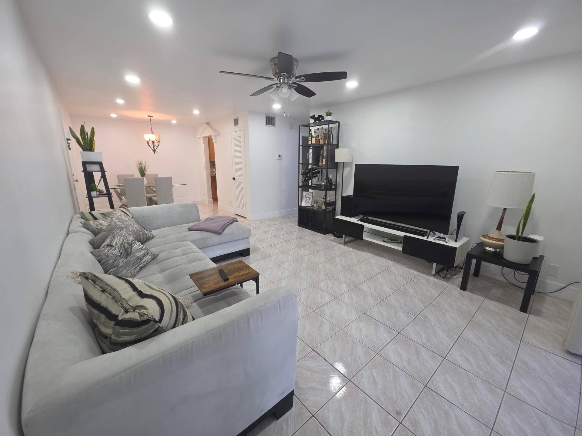 6391 Bay Club Drive, #4, Fort Lauderdale, FL 33308 1000061446