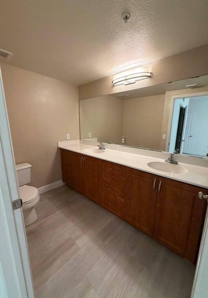 6386 EMERALD DUNES Drive, #308, West Palm Beach, West Palm Beach, FL 33411 7 6386