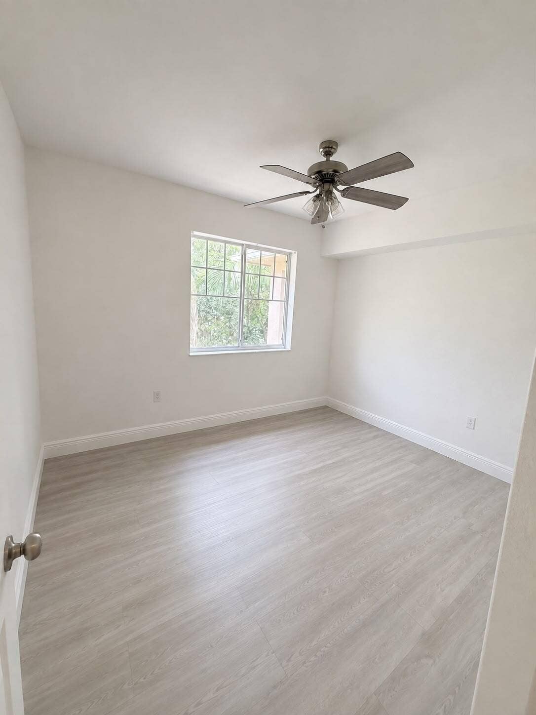 6386 EMERALD DUNES Drive, #308, West Palm Beach, West Palm Beach, FL 33411 6 6386