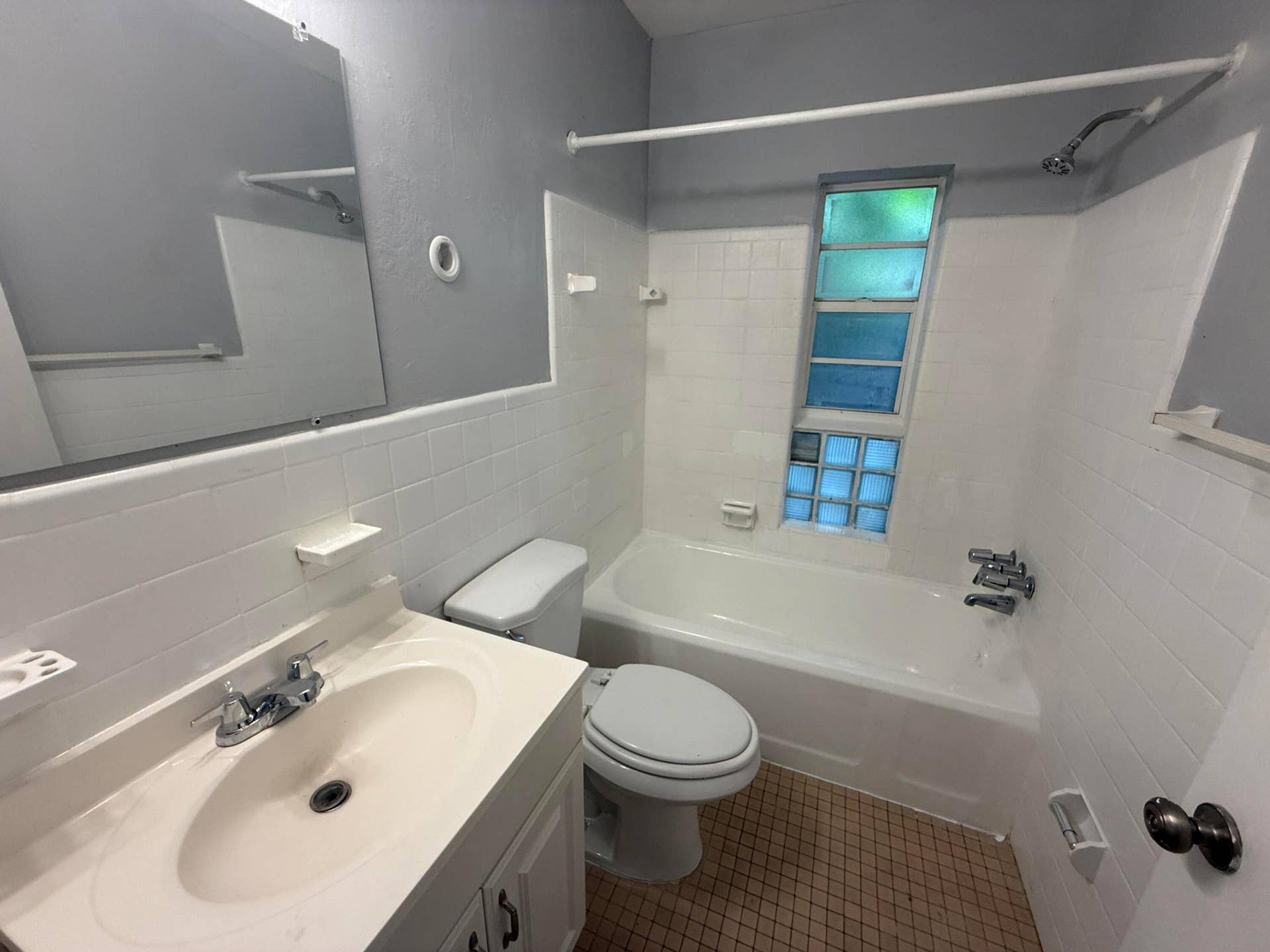 643 NE 17TH Terrace, #4, Fort Lauderdale, FL 33304 image00005 (4)