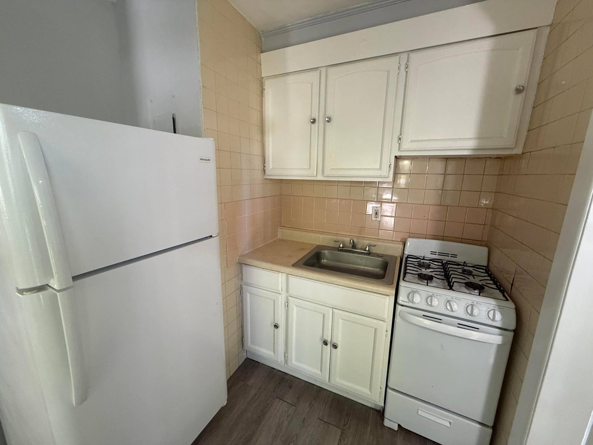643 NE 17TH Terrace, #4, Fort Lauderdale, FL 33304 image00010 (4)
