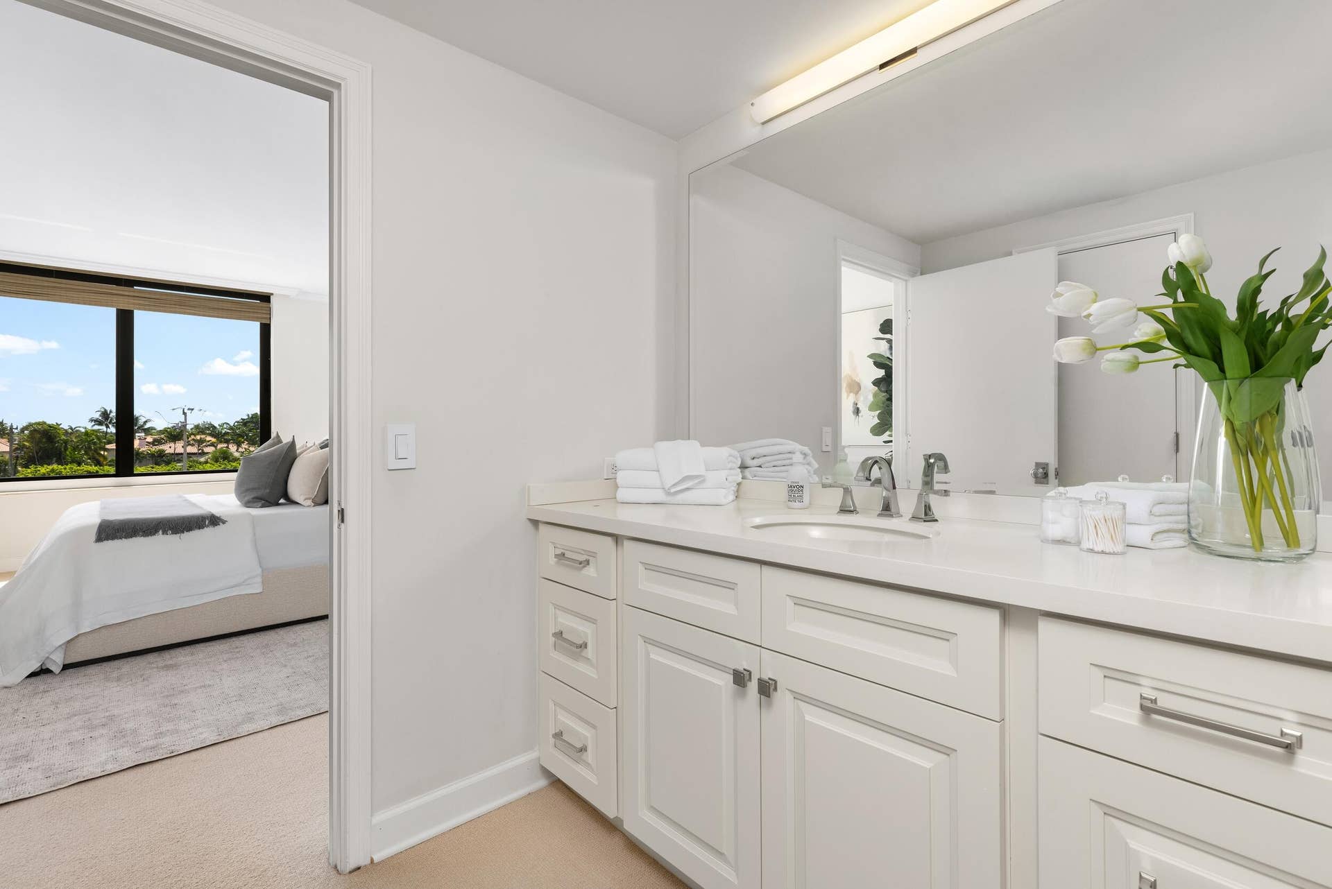 200 Bradley Place, #301, Palm Beach, FL 33480 Master Bath