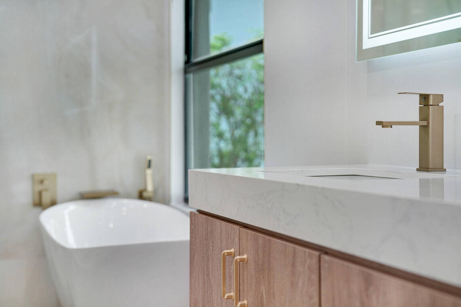 Primary Bath Finishes & Details