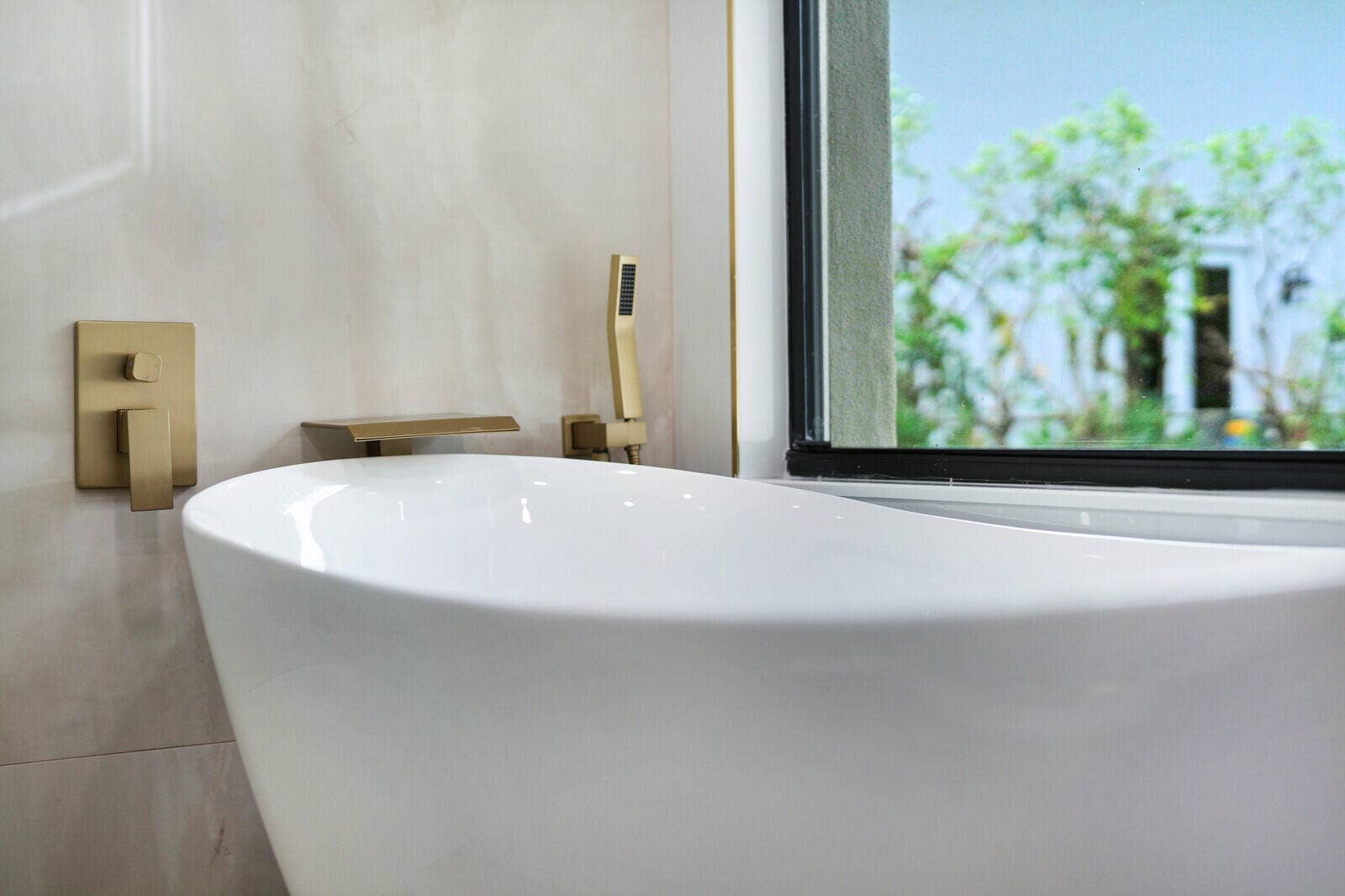 Luxurious Primary Bath