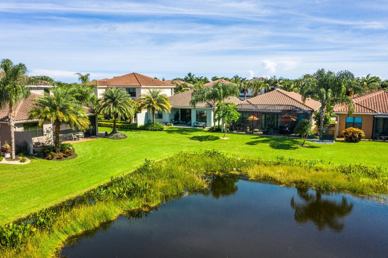 7883 Clay Mica Court, Delray Beach, FL 33446 Lake View