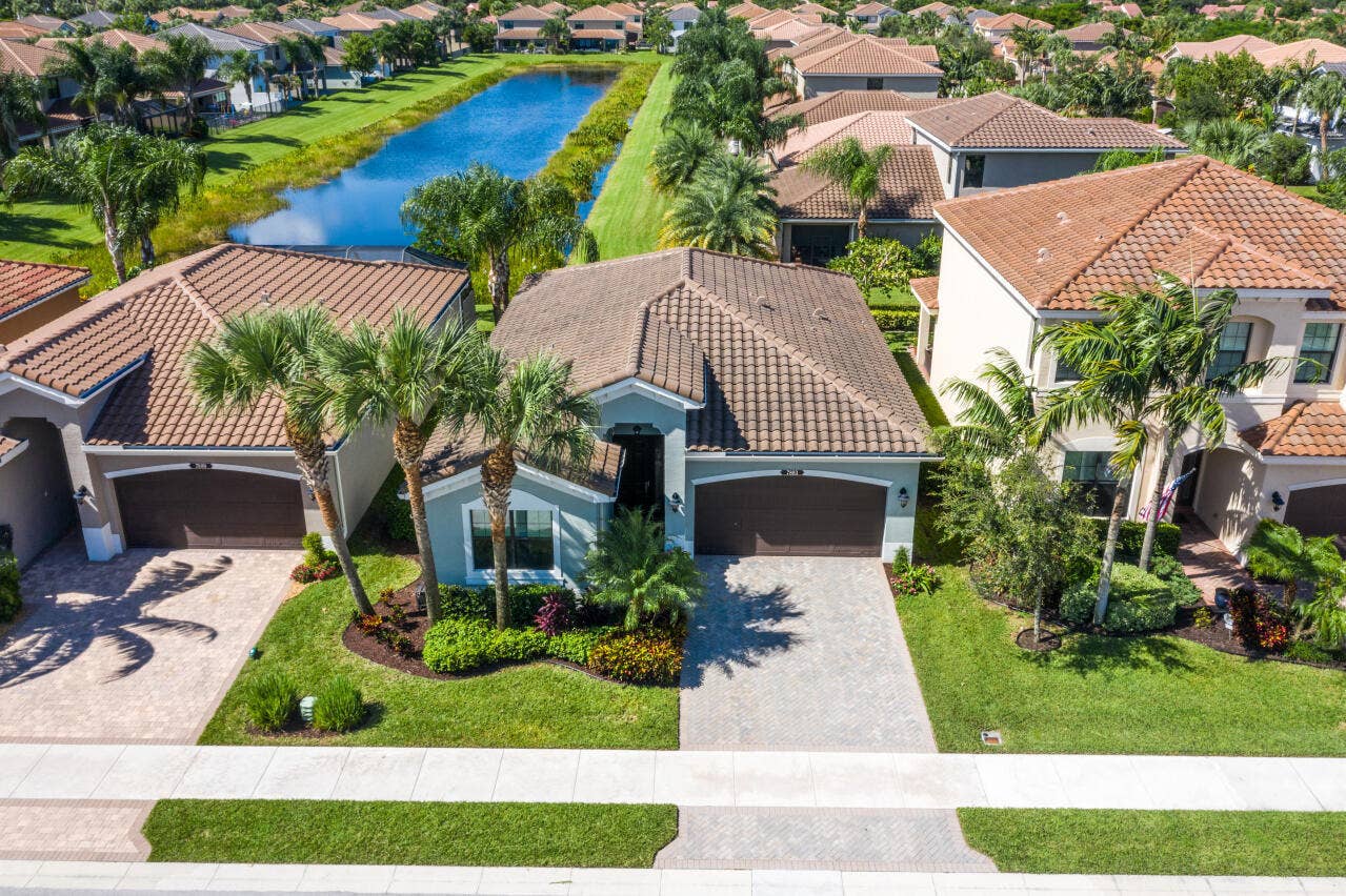 7883 Clay Mica Court, Delray Beach, FL 33446 Sorrento Model Lake View