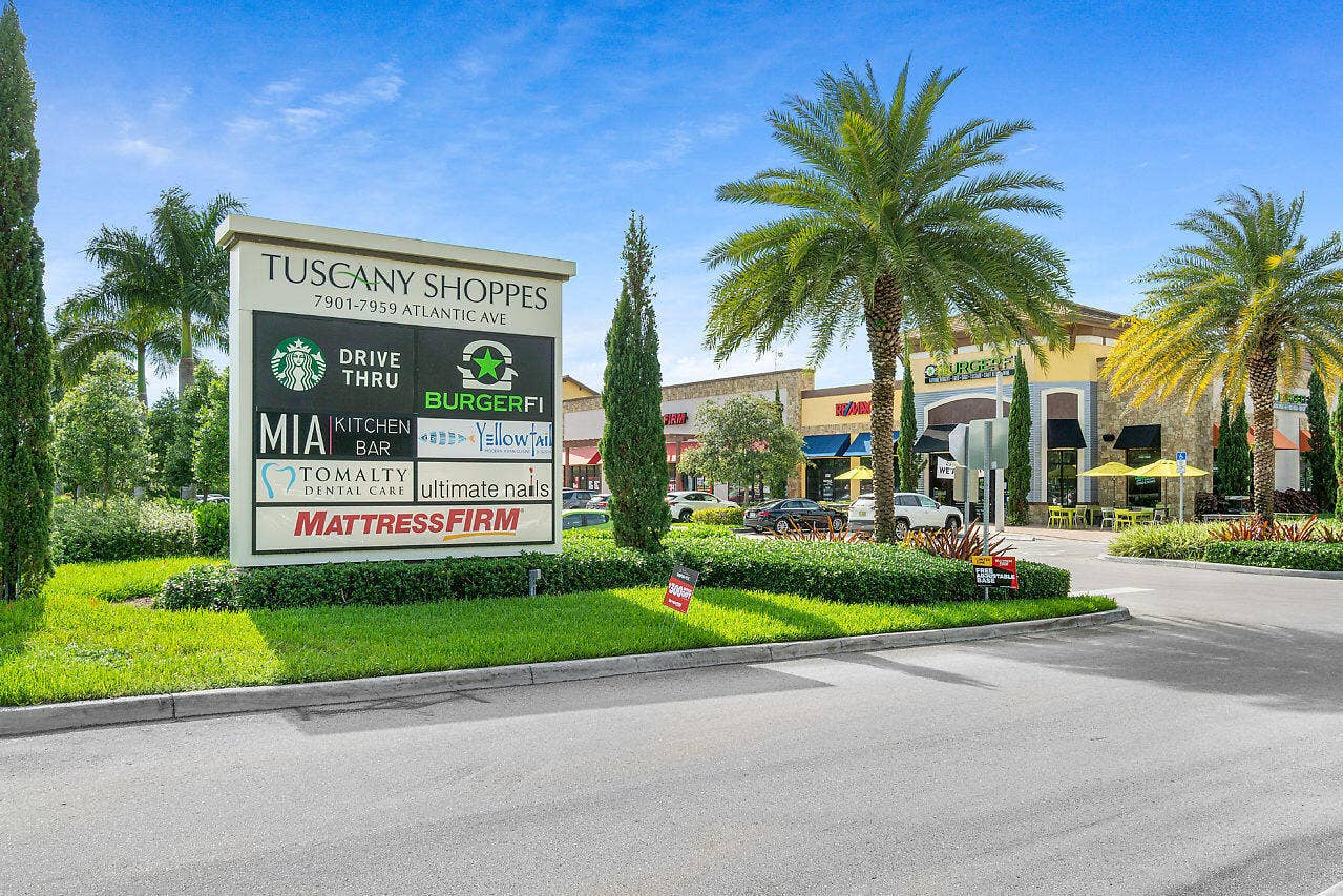 7883 Clay Mica Court, Delray Beach, FL 33446 Tuscany Shoppes