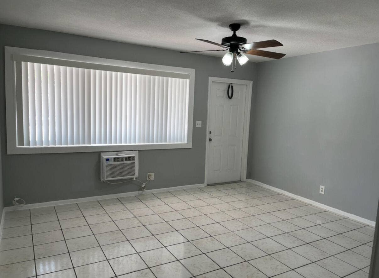 1241 SE 3RD Street, #1-4, Deerfield Beach, FL 33441 c5079085-1eb9-4b2b-9661-6d3bf5f40967