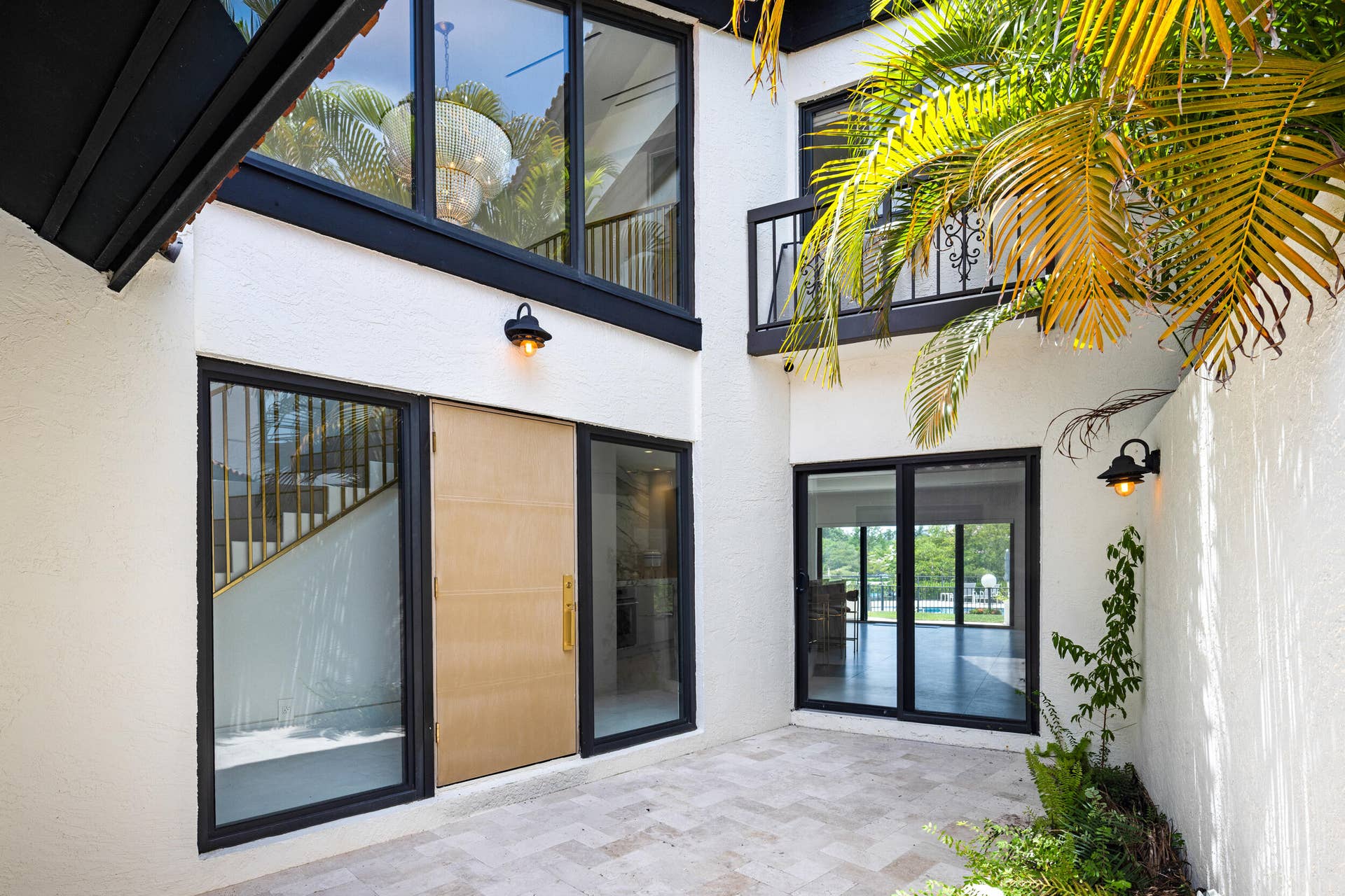 3474 S OCEAN Boulevard, #10, Palm Beach, FL 33480 Front entrance private gated-entry ft. courtyard