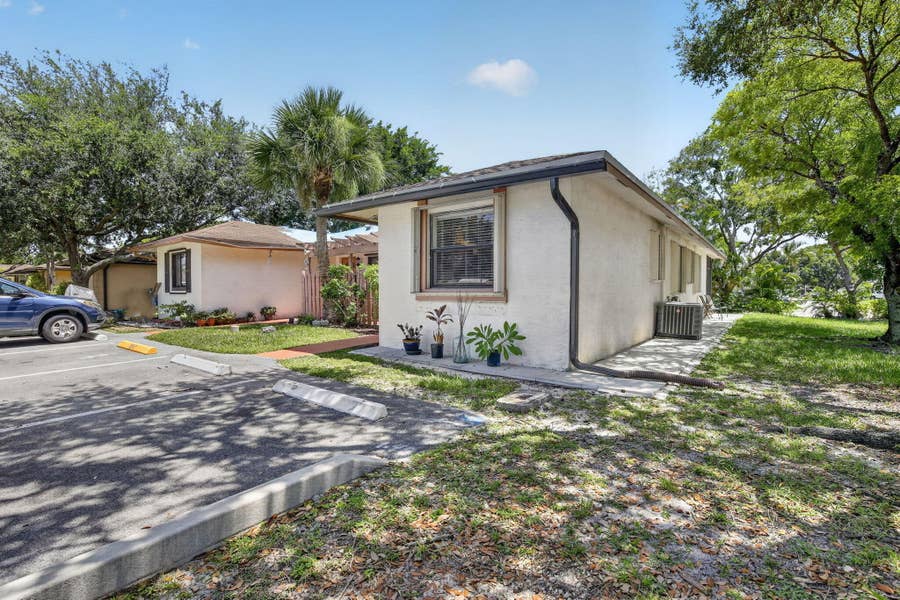 Property photo for 2950 NW 109TH Terrace, Sunrise, FL