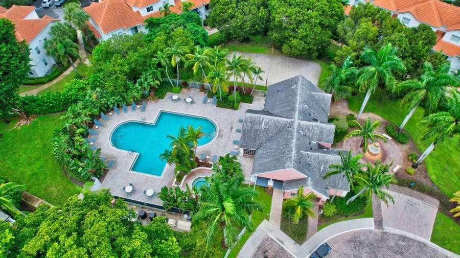 Property photo for 1020 CRYSTAL Way, #M, Delray Beach, FL