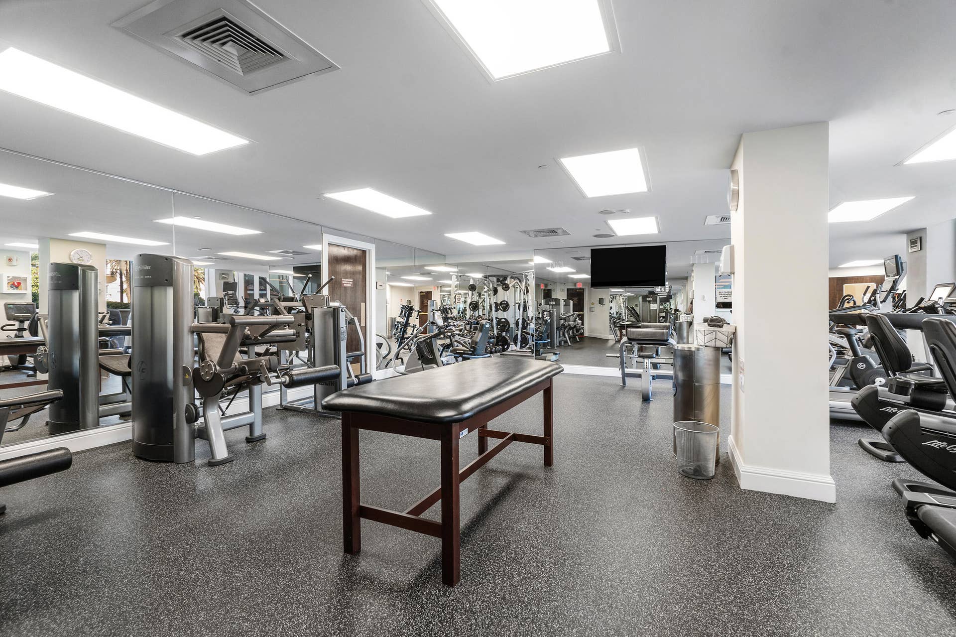 GYM