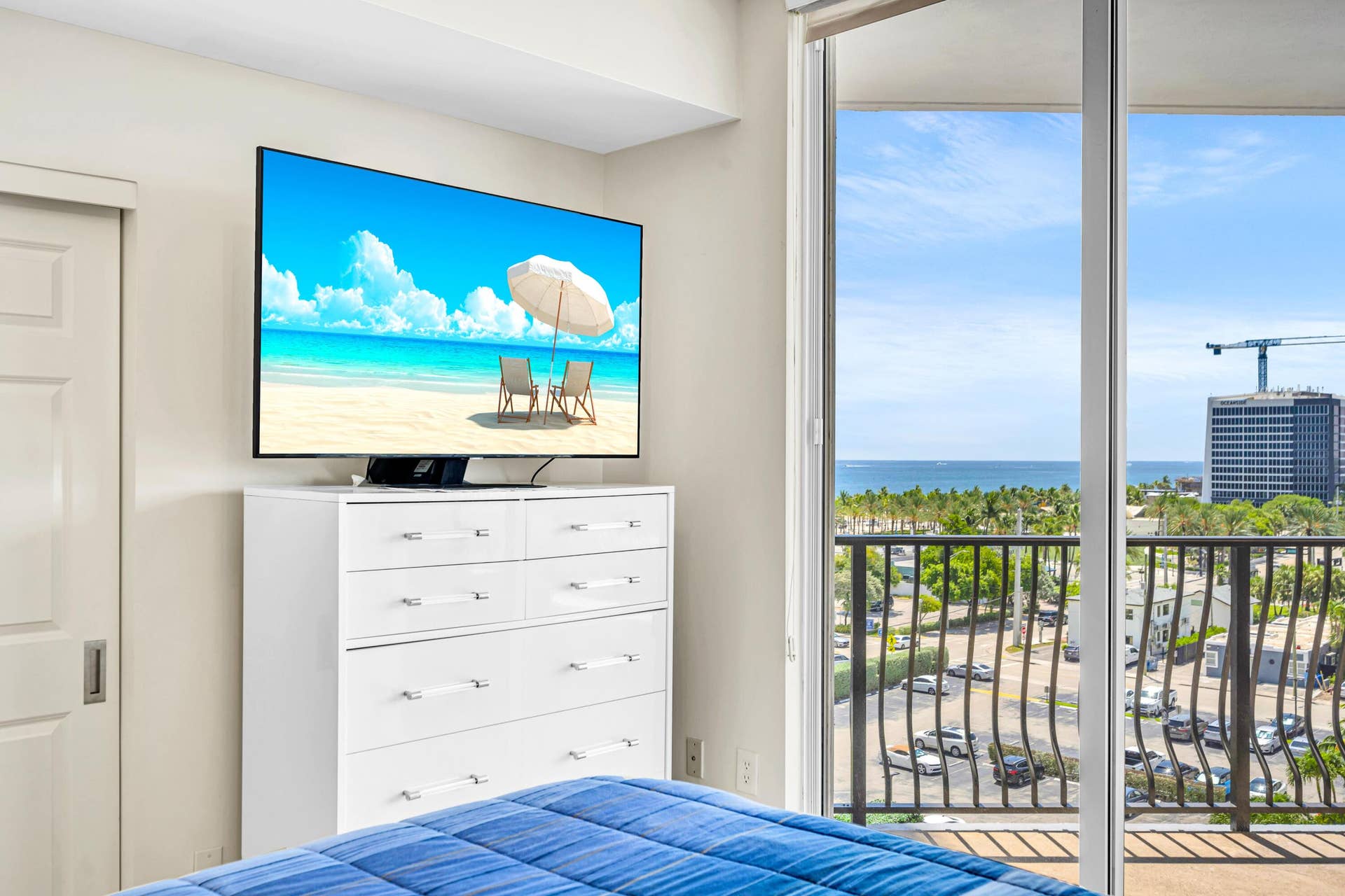 100 S BIRCH Road, #806B, Fort Lauderdale, FL 33316 100 S BIRCH RD--42