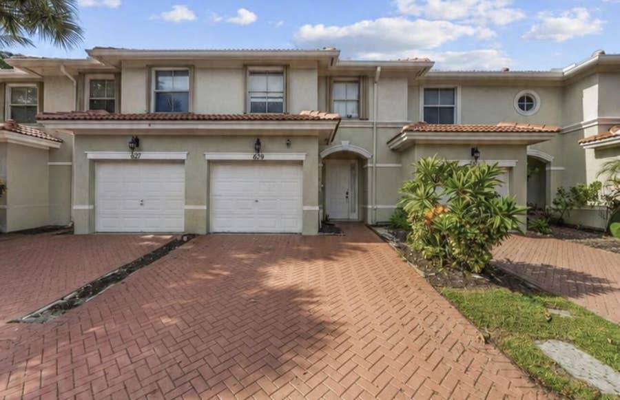 Property photo for 6119 Seminole Gardens Circle, Riviera Beach, FL