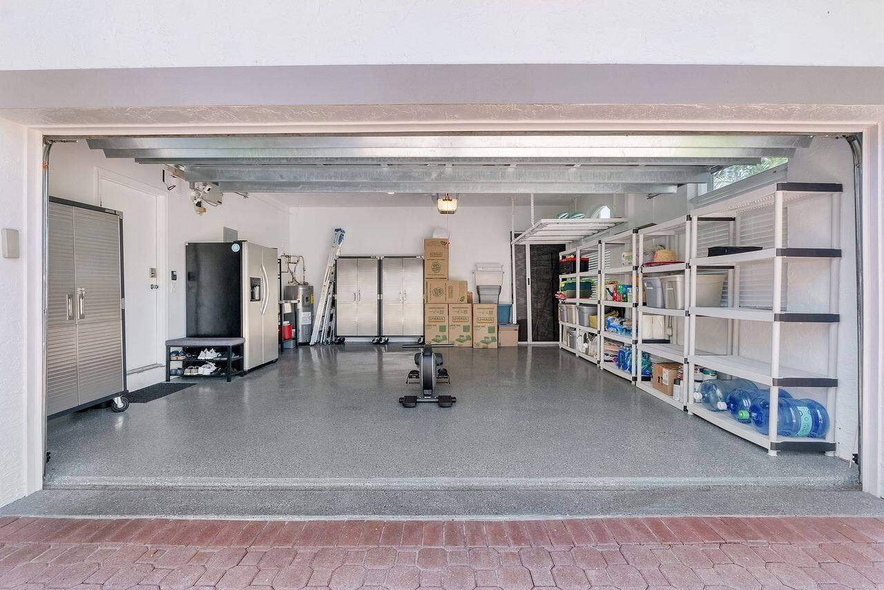 1081 BEL AIRE Drive E, Pembroke Pines, FL 33027 1081_Bel_Aire_Dr_E_068