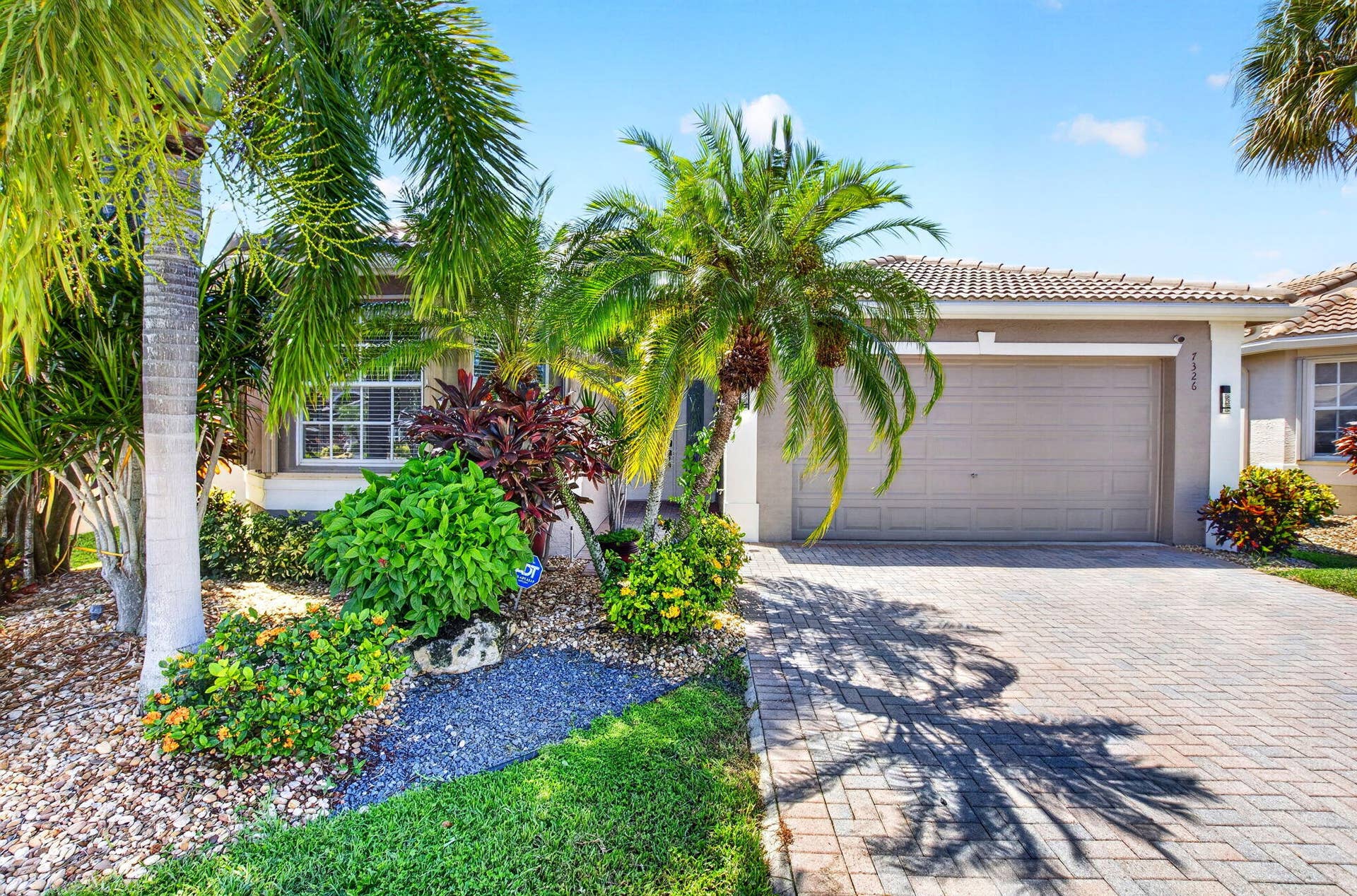 7326 Cortes Lake Drive, Delray Beach, FL 33446 FRONT OF HOUSE