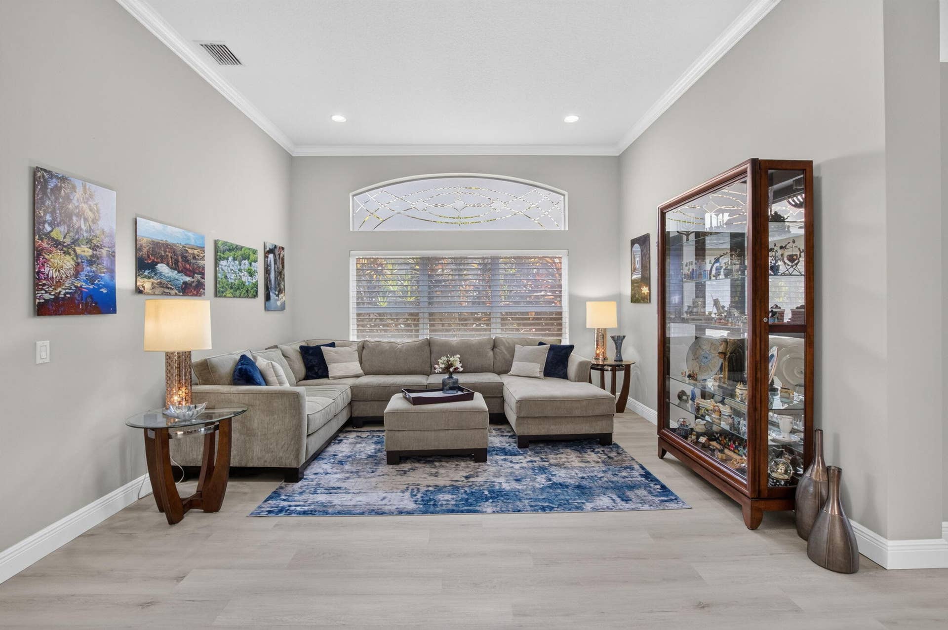 7326 Cortes Lake Drive, Delray Beach, FL 33446 LIVING ROOM