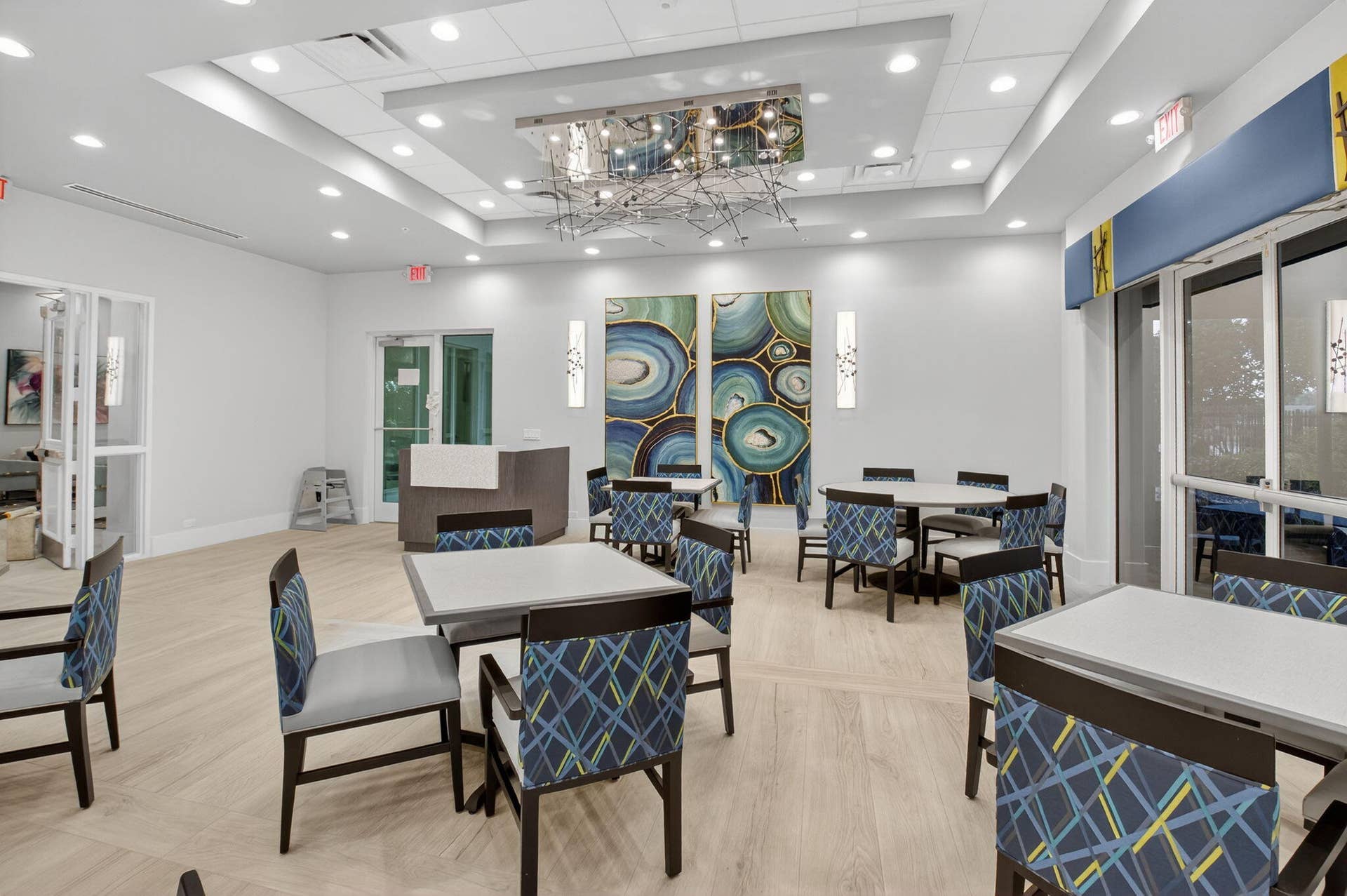 7326 Cortes Lake Drive, Delray Beach, FL 33446 CAFE-INDOOR DINING