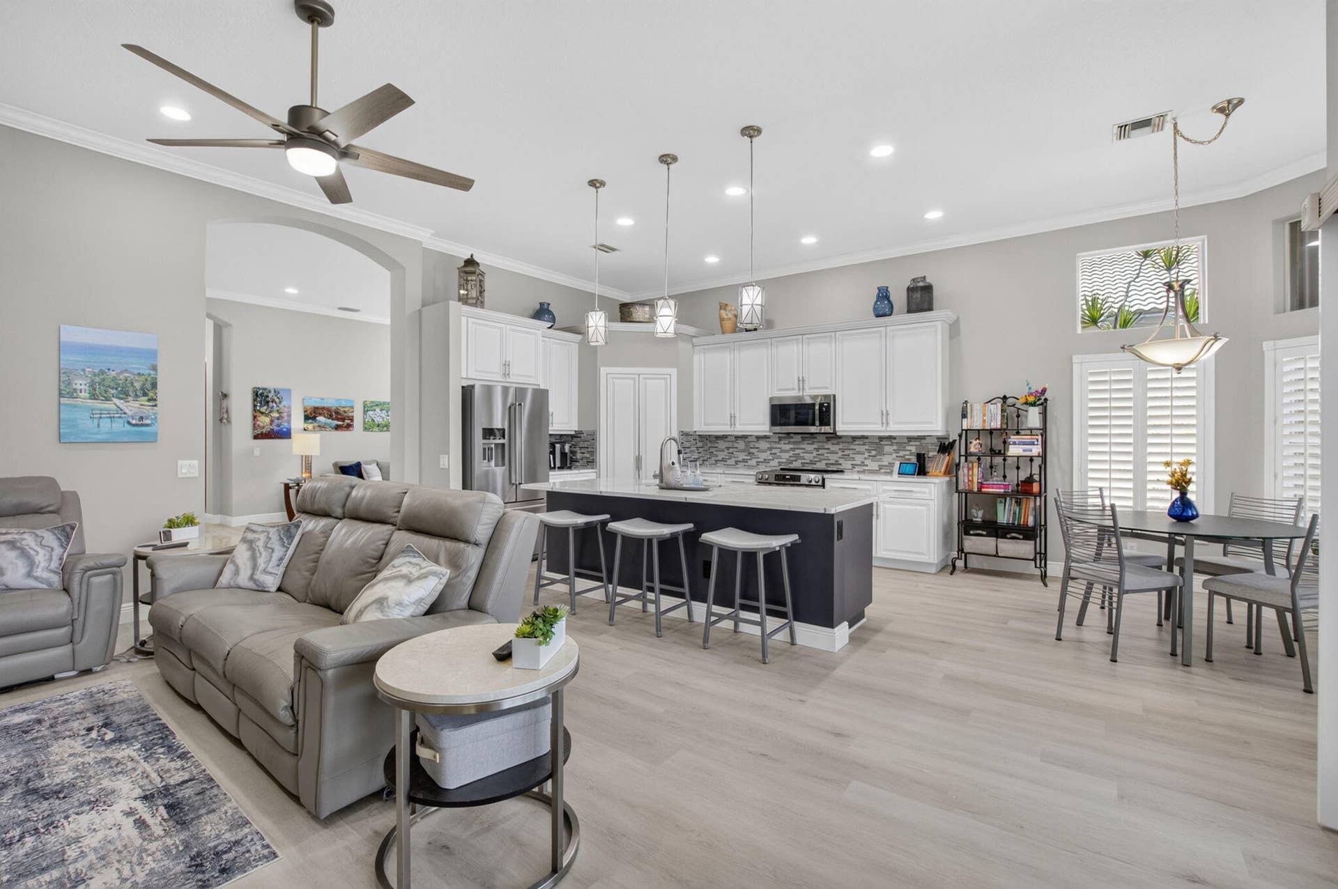 7326 Cortes Lake Drive, Delray Beach, FL 33446 FAMILY ROOM/KITCHEN