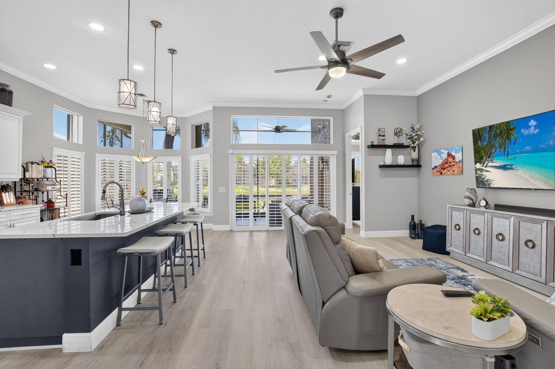 7326 Cortes Lake Drive, Delray Beach, FL 33446 KITCHEN/FAMILY ROOM