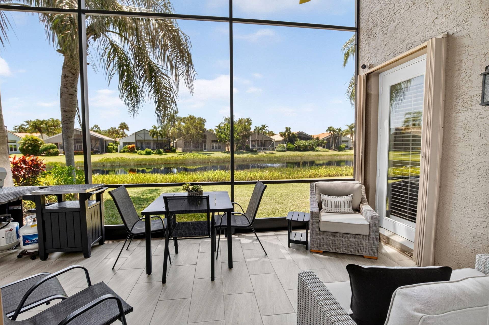 7326 Cortes Lake Drive, Delray Beach, FL 33446 SCREENED-IN LANAI