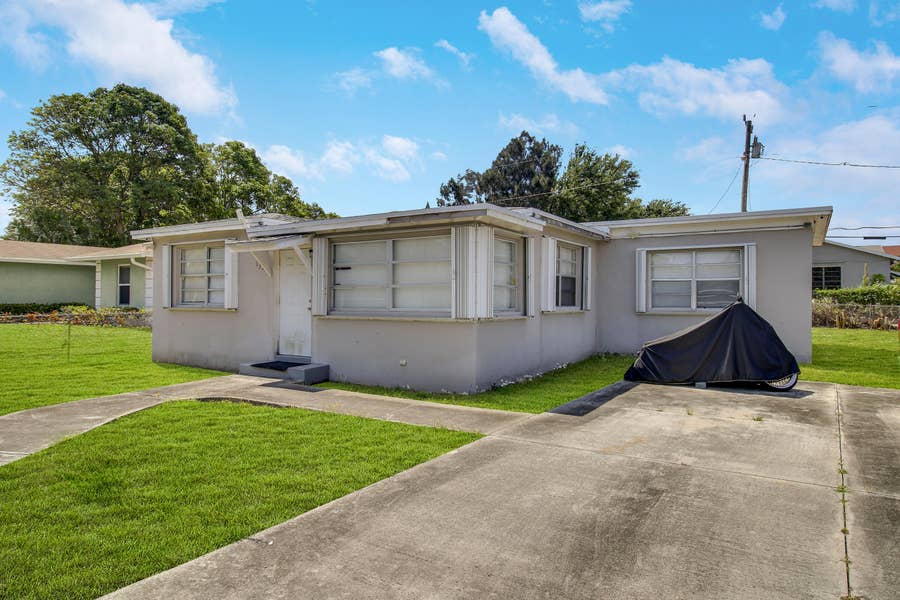 Property photo for 1325 W 32ND Street, Riviera Beach, FL