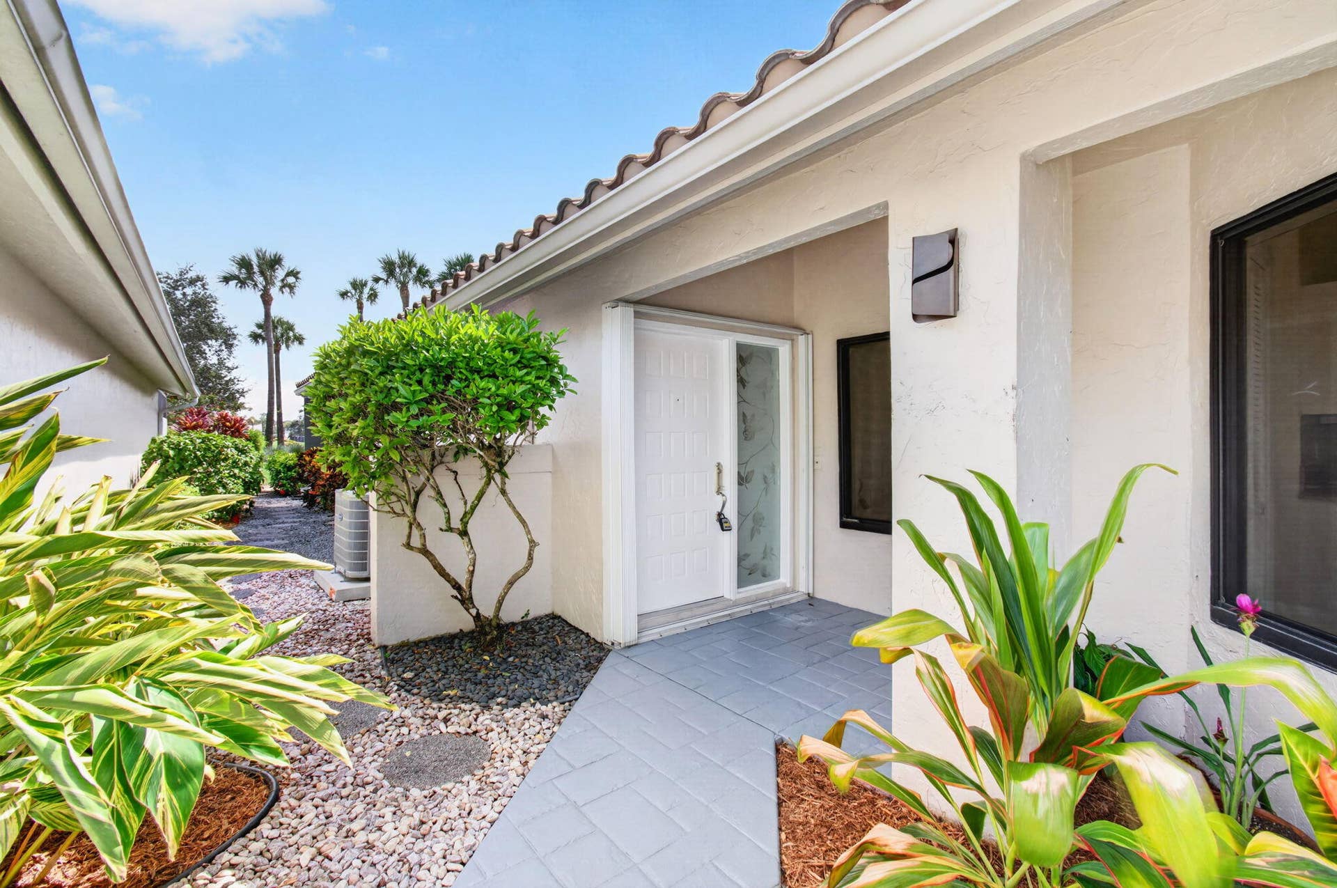 15441 Strathearn Drive, Delray Beach, FL 33446 Entry Door