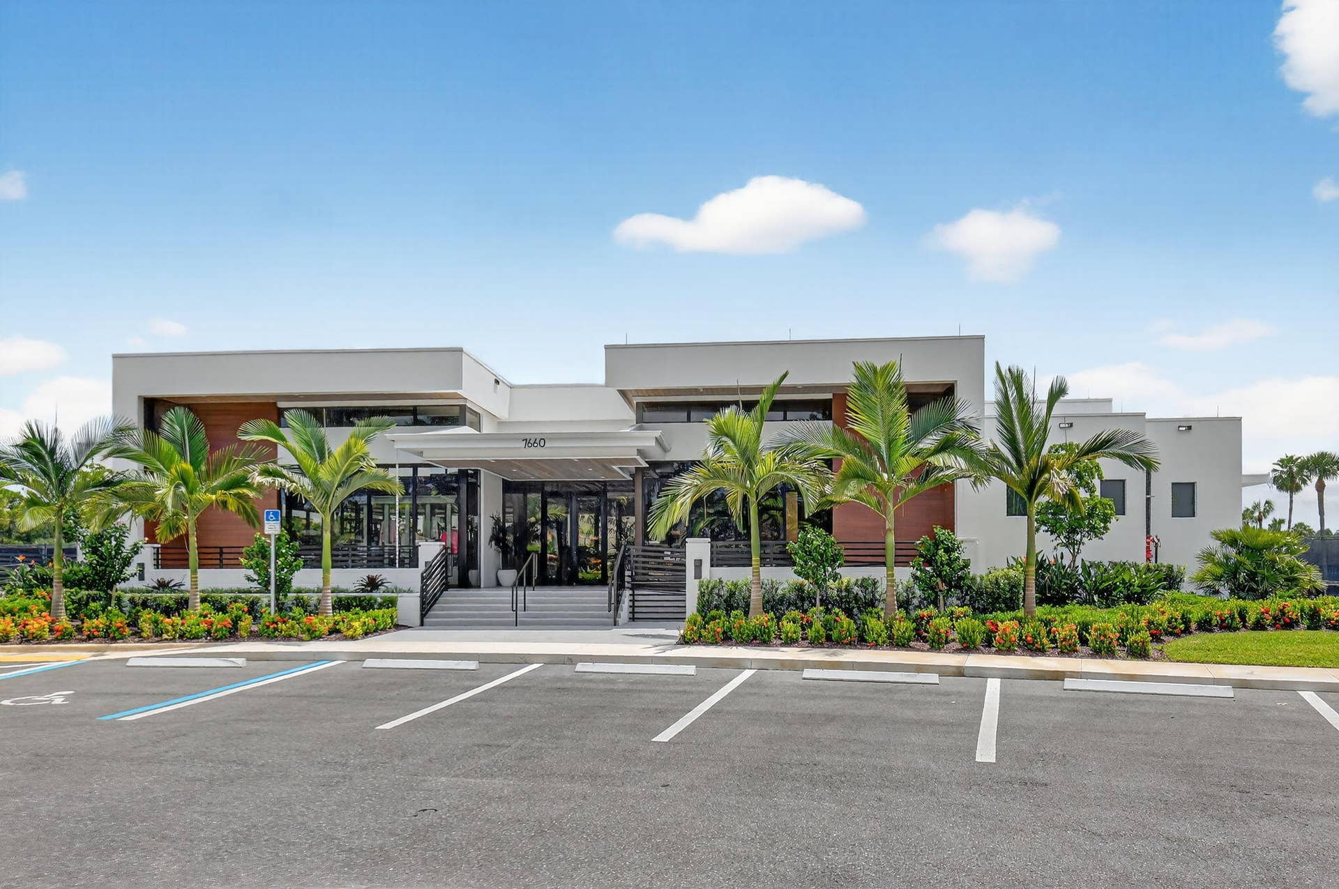 15441 Strathearn Drive, Delray Beach, FL 33446 Racquet Sports Pro Shop