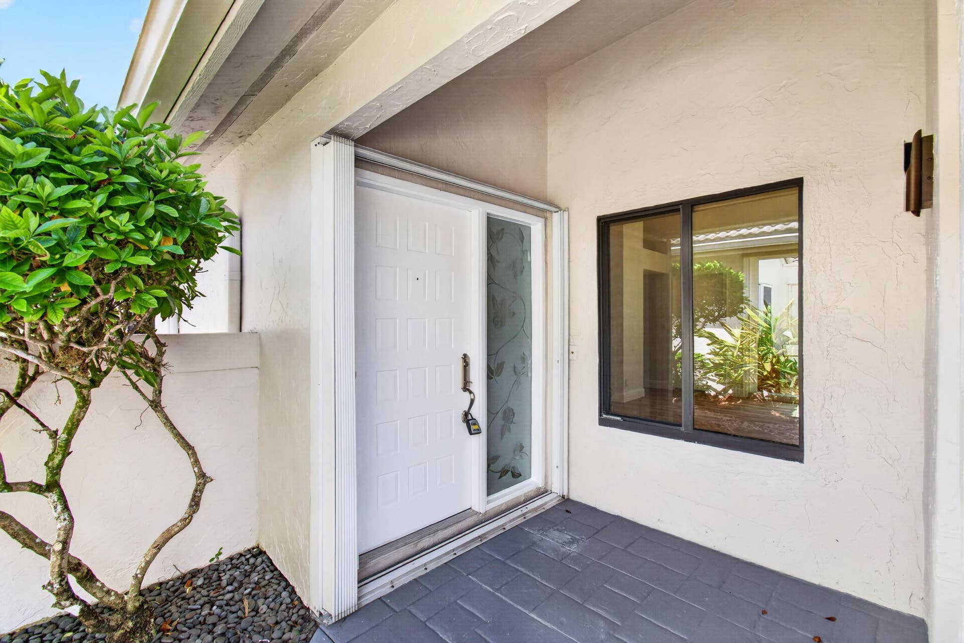 15441 Strathearn Drive, Delray Beach, FL 33446 Entry Door