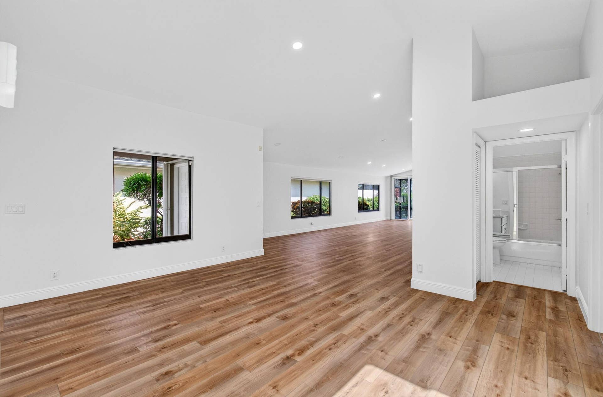 15441 Strathearn Drive, Delray Beach, FL 33446 Entry to Primary Suite with Private En Suite Bathroom