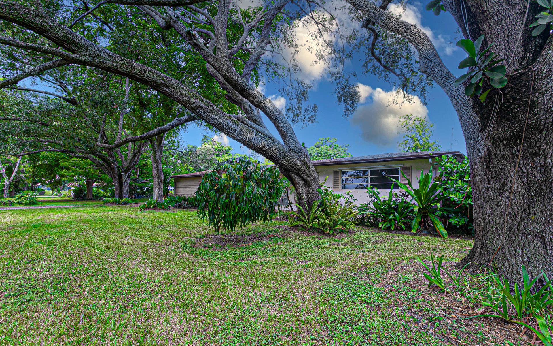 4511 E Country Club Circle, Plantation, FL 33317 18