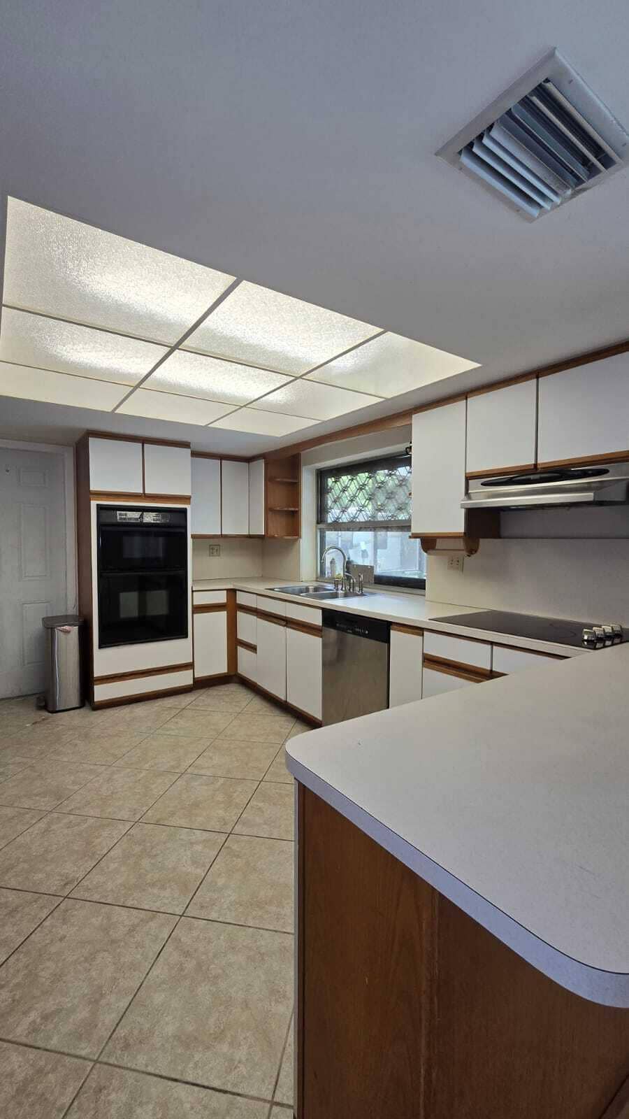 4511 E Country Club Circle, Plantation, FL 33317 16