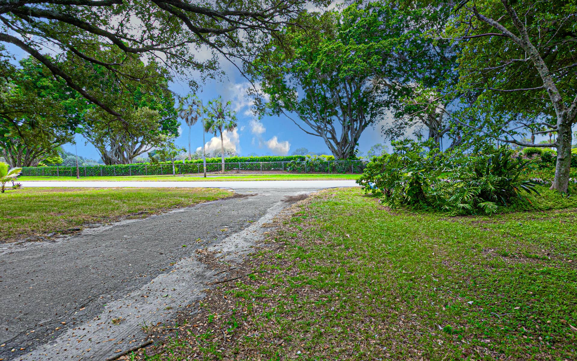4511 E Country Club Circle, Plantation, FL 33317 15