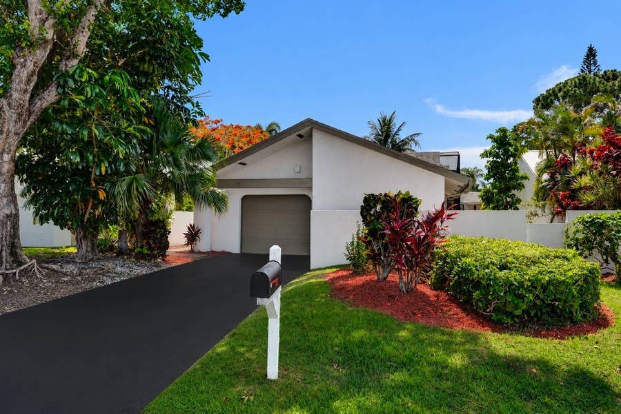 Property photo for 820 NW 21ST Way, #820, Delray Beach, FL