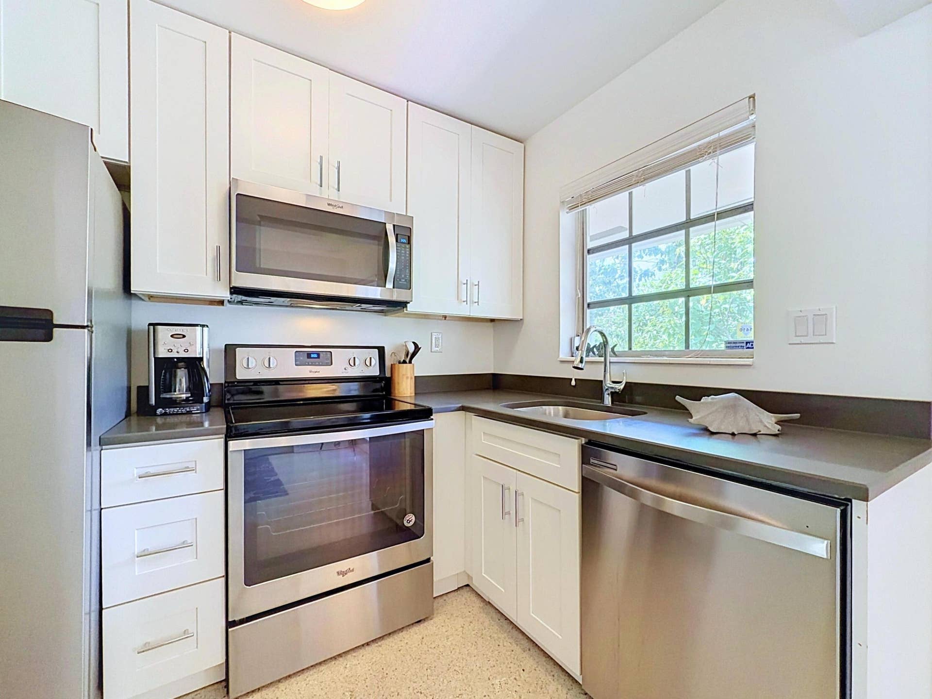 1400 NE 21ST Street, Wilton Manors, FL 33305 14