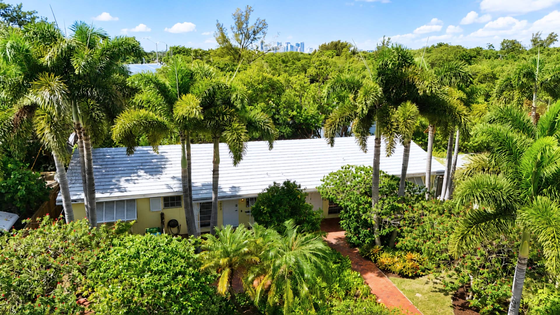 1400 NE 21ST Street, Wilton Manors, FL 33305 D2