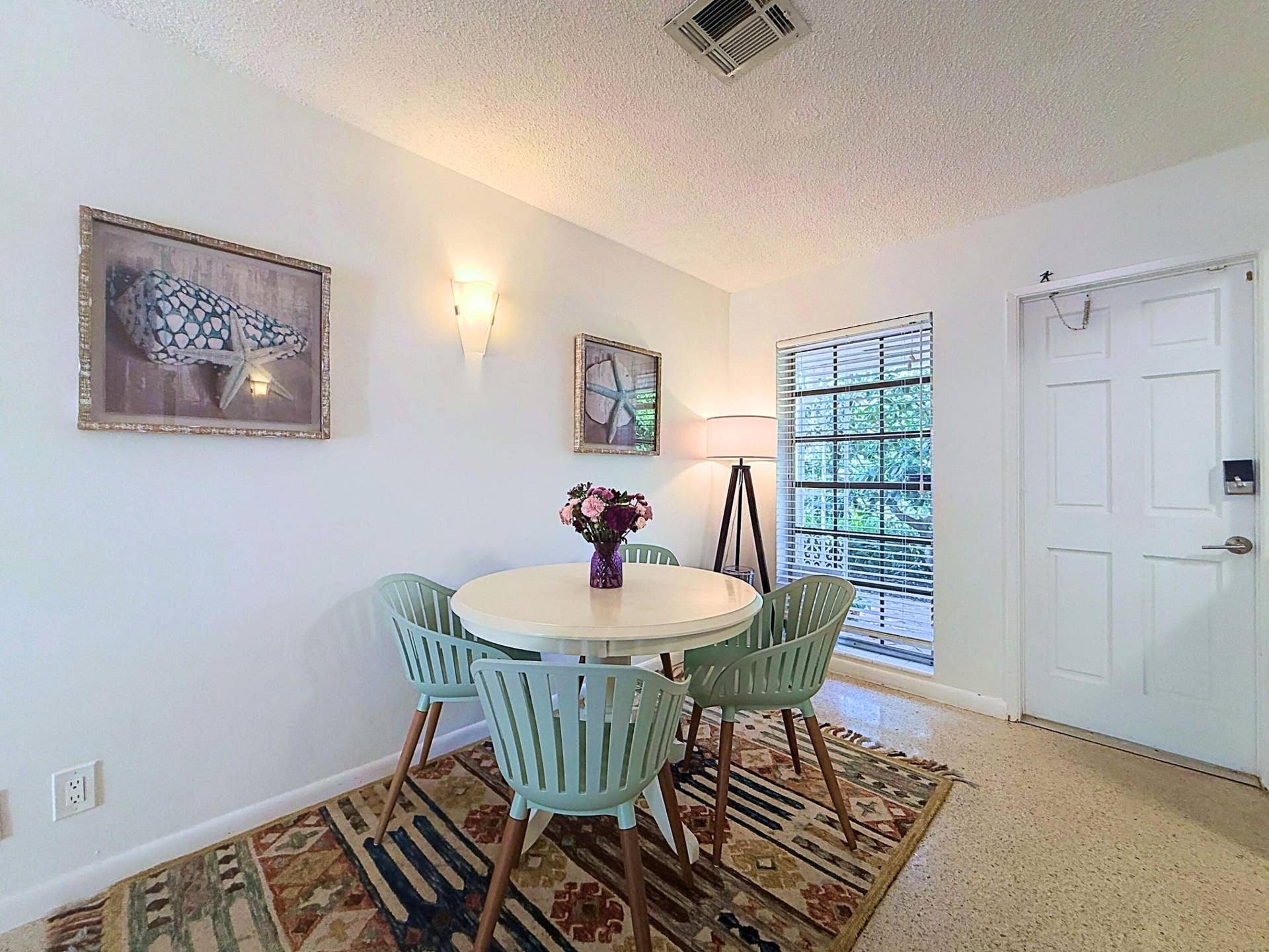 1400 NE 21ST Street, Wilton Manors, FL 33305 4