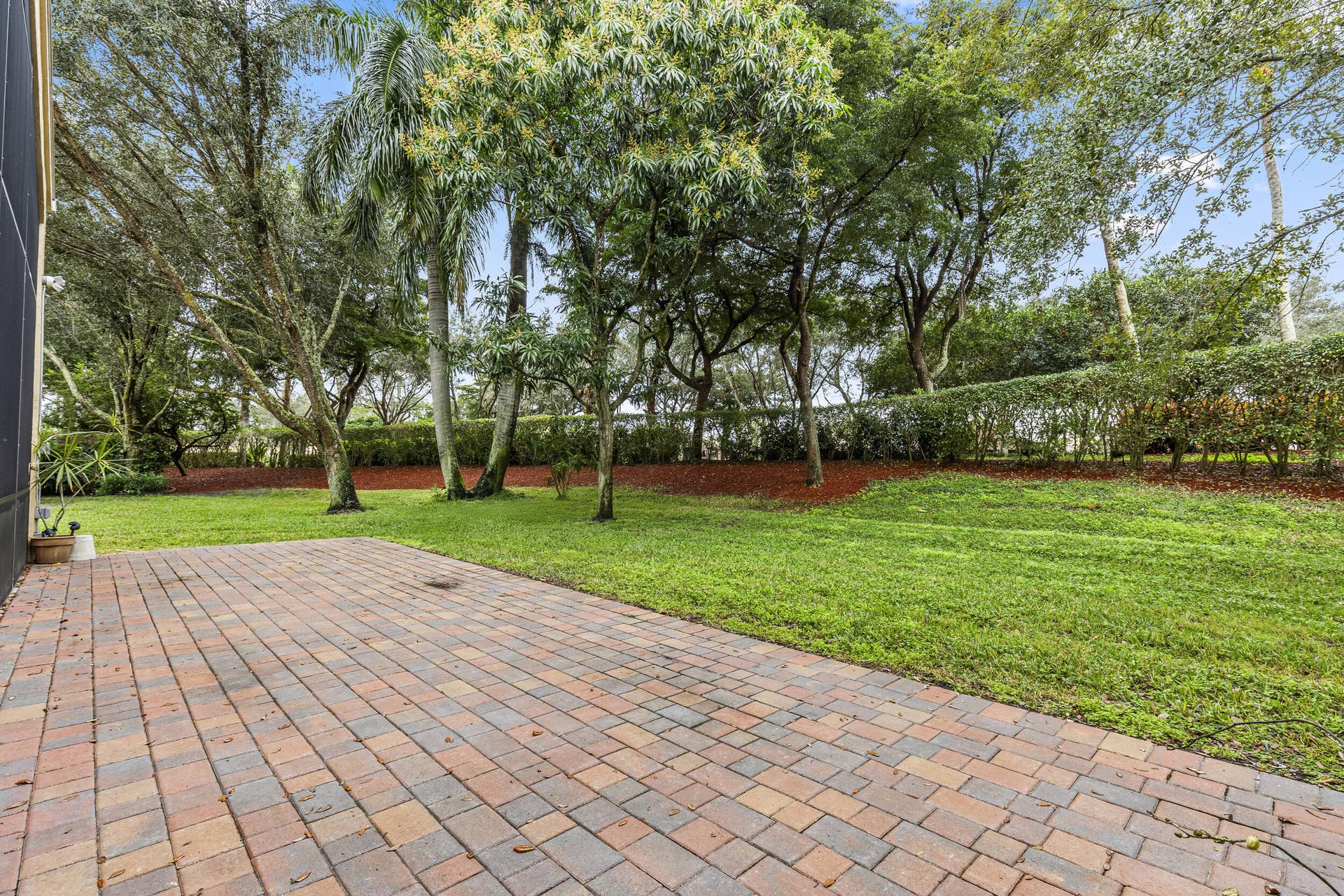 6966 Great Falls Circle, Boynton Beach, FL 33437 Exterior patio