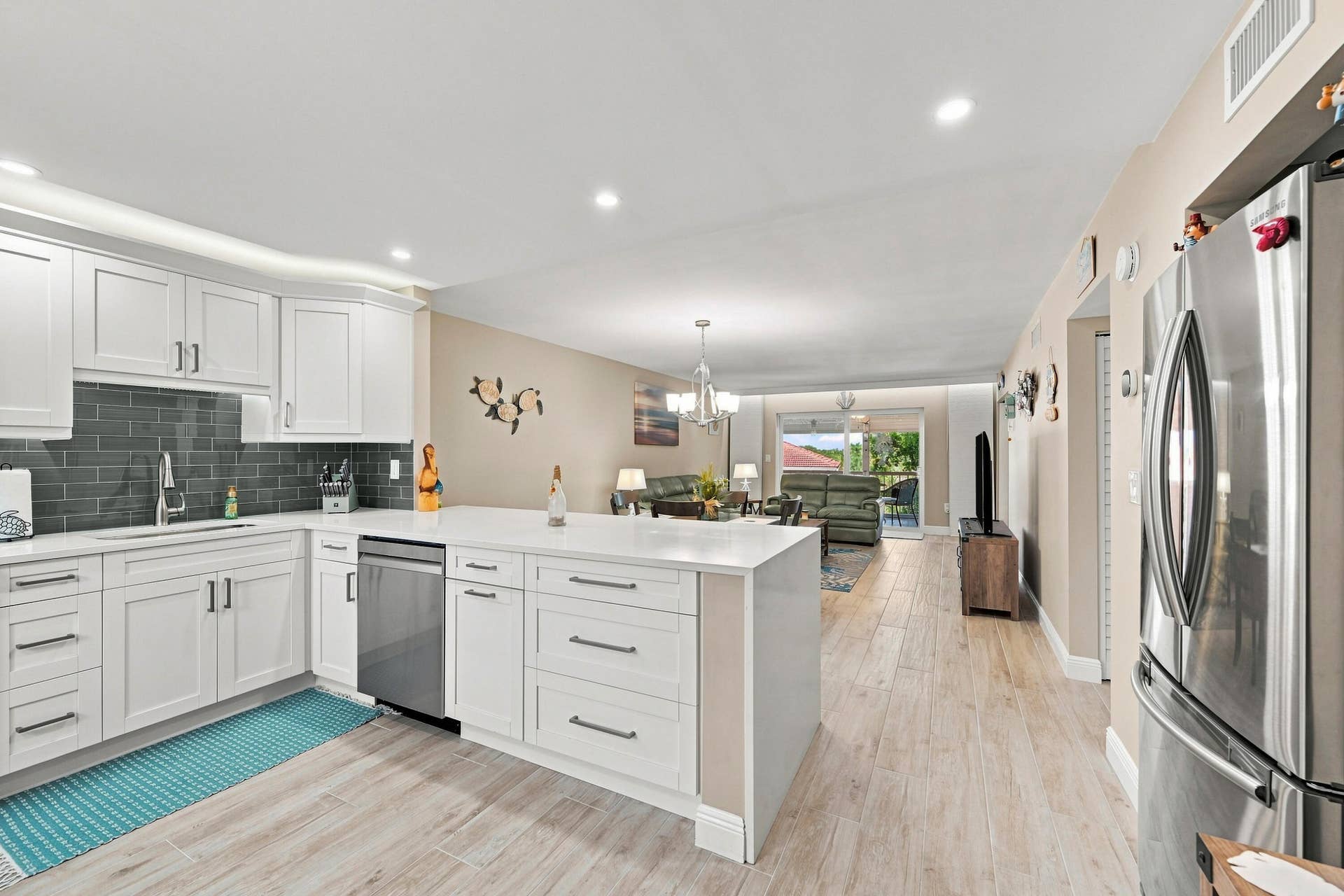 4629 POINCIANA Street, #304, Lauderdale By The Sea, FL 33308 04_stl_2413