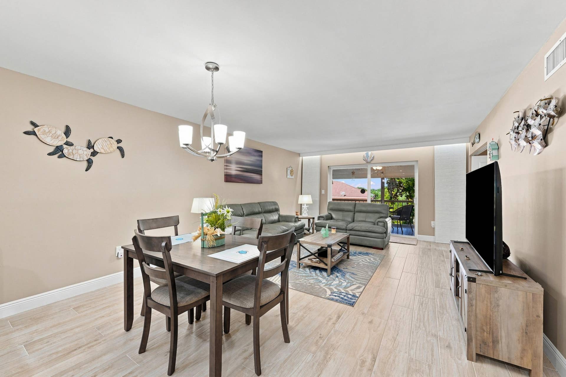 4629 POINCIANA Street, #304, Lauderdale By The Sea, FL 33308 09_stl_2438_with_tv
