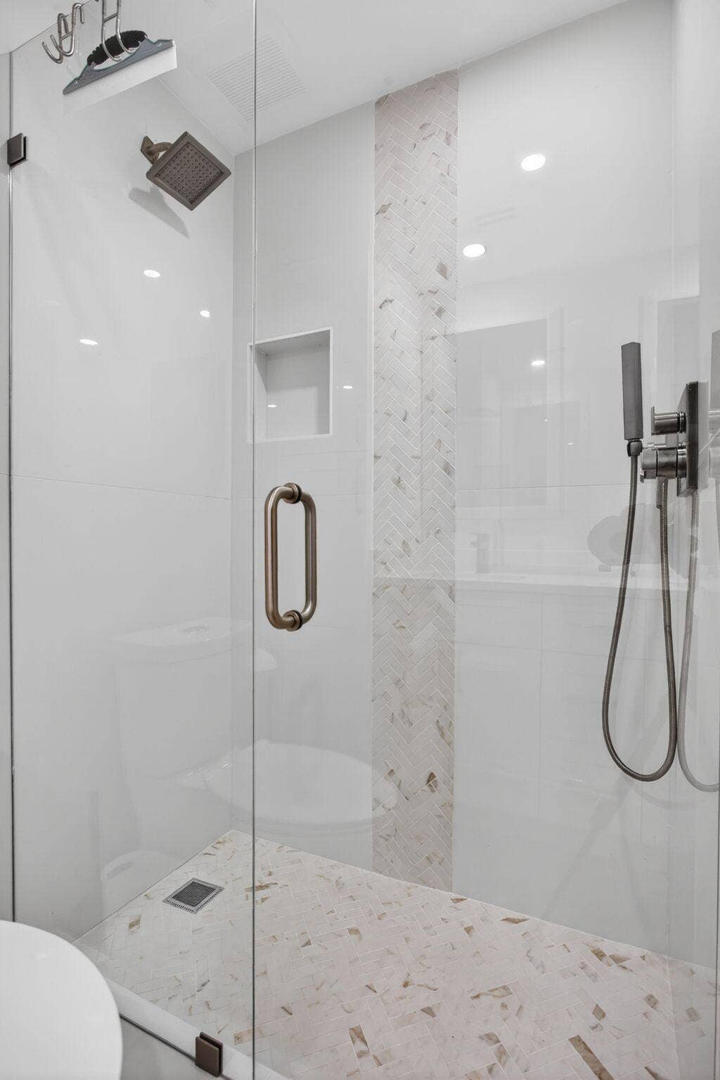 3100 NE 48TH Court, #214, Lighthouse Point, Lighthouse Point, FL 33064 41-web-or-mls-3100-7040