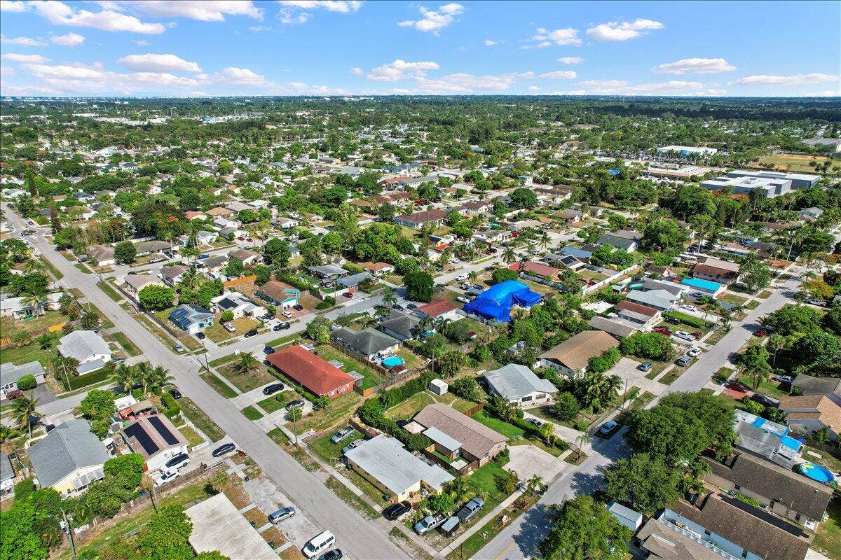 260 JENNINGS Avenue, #262, Greenacres, Greenacres, FL 33463 29-DJI_0318