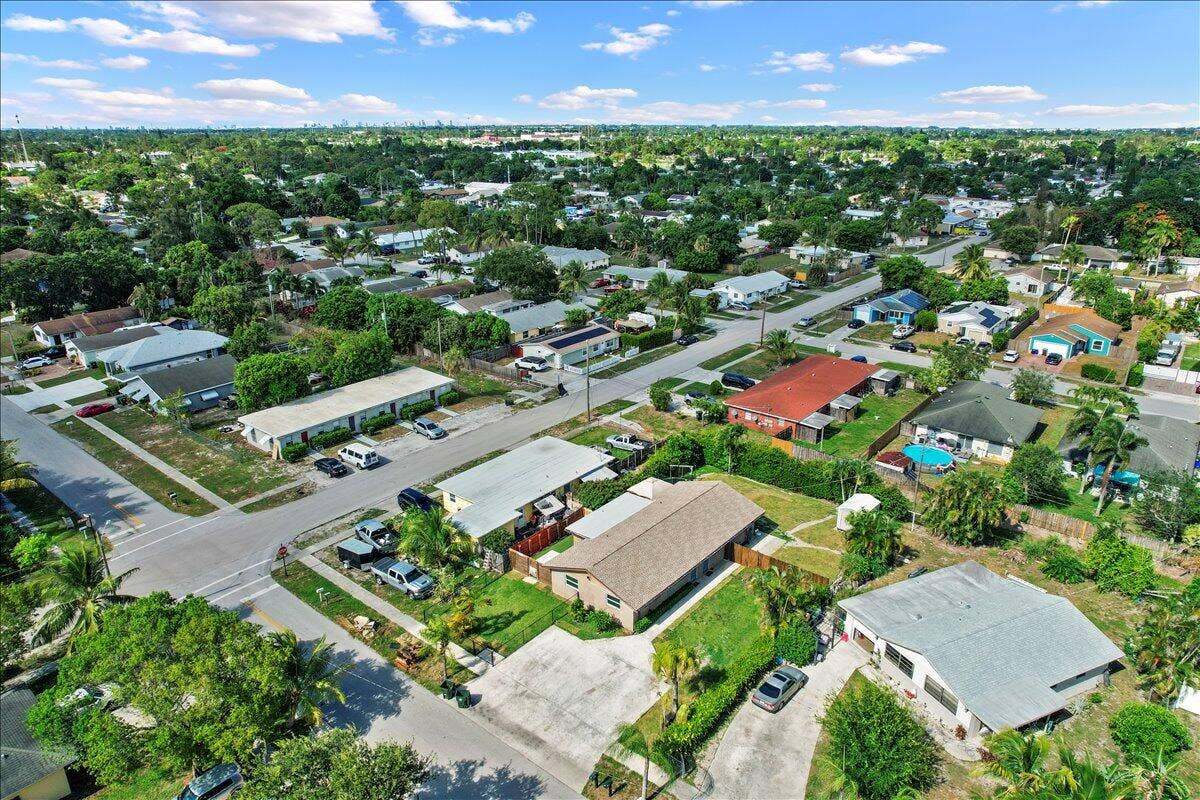 260 JENNINGS Avenue, #262, Greenacres, Greenacres, FL 33463 19-DJI_0312