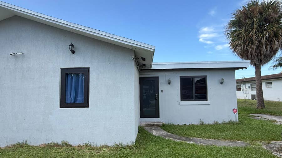 Property photo for 4727 Myrtle Lane, West Palm Beach, FL