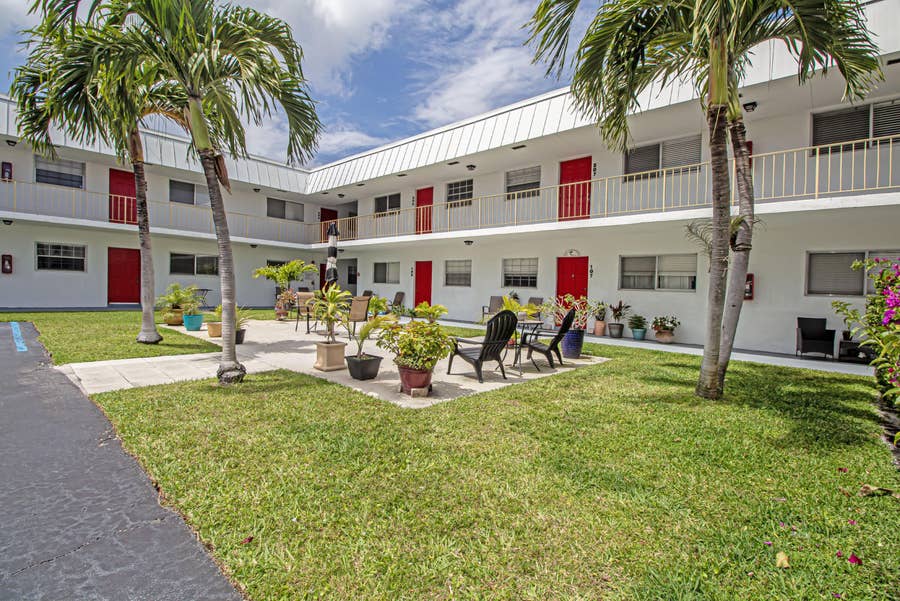 Property photo for 402 Lake Shore Drive, #201, West Palm Beach, FL