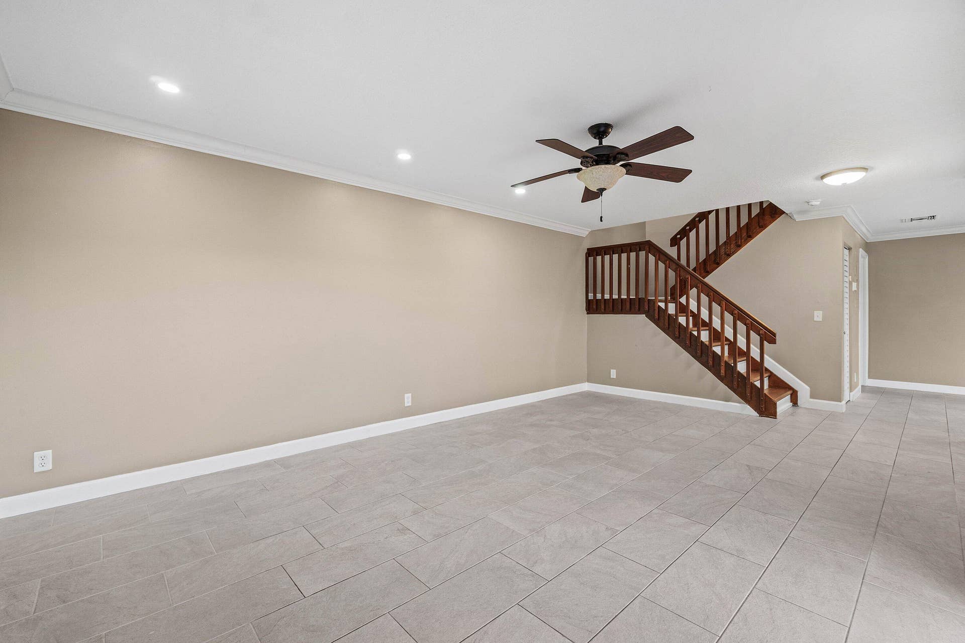 7754 Courtyard Run W, Boca Raton, FL 33433 Family Room