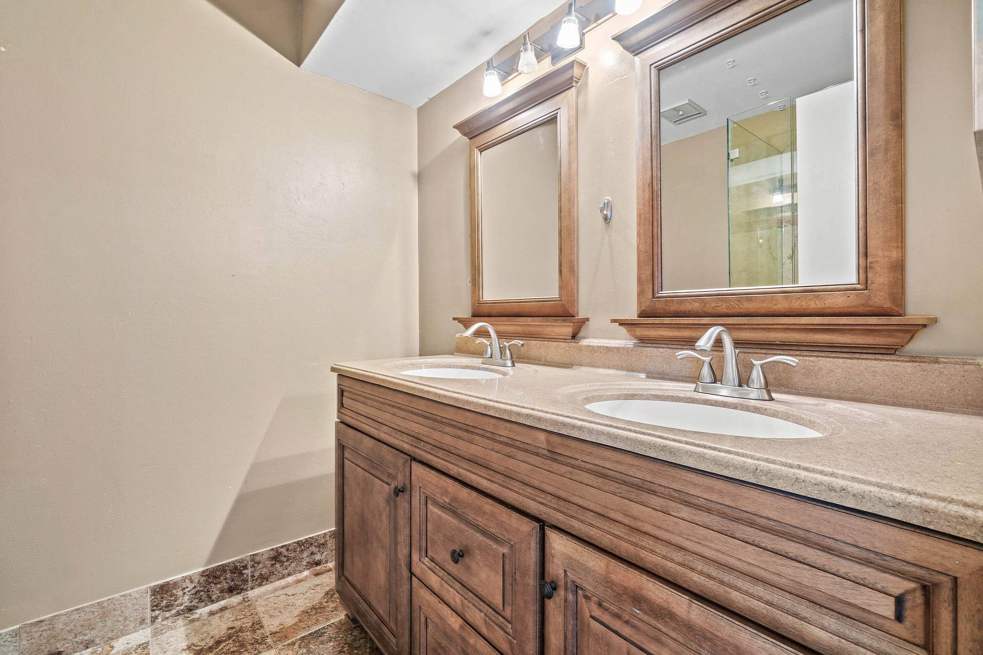 7754 Courtyard Run W, Boca Raton, FL 33433 Primary Bathroom